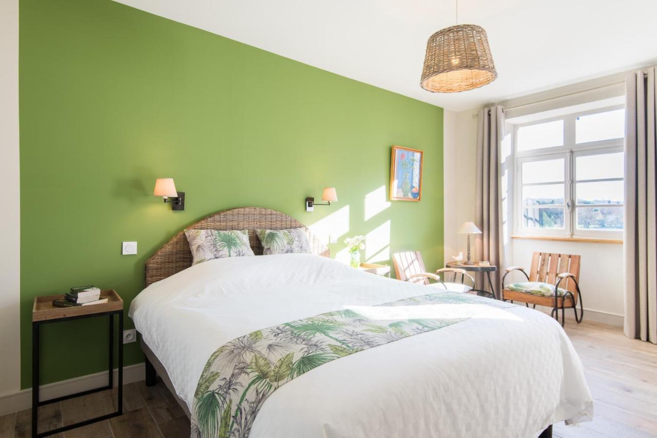 Sur Le Quai Bed & Breakfast Carcassonne Exterior photo