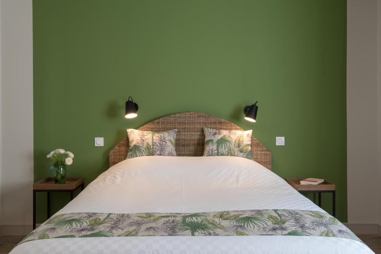 Sur Le Quai Bed & Breakfast Carcassonne Exterior photo